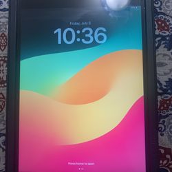 Apple iPad 6th Generation 128GB Unlocked Like New!