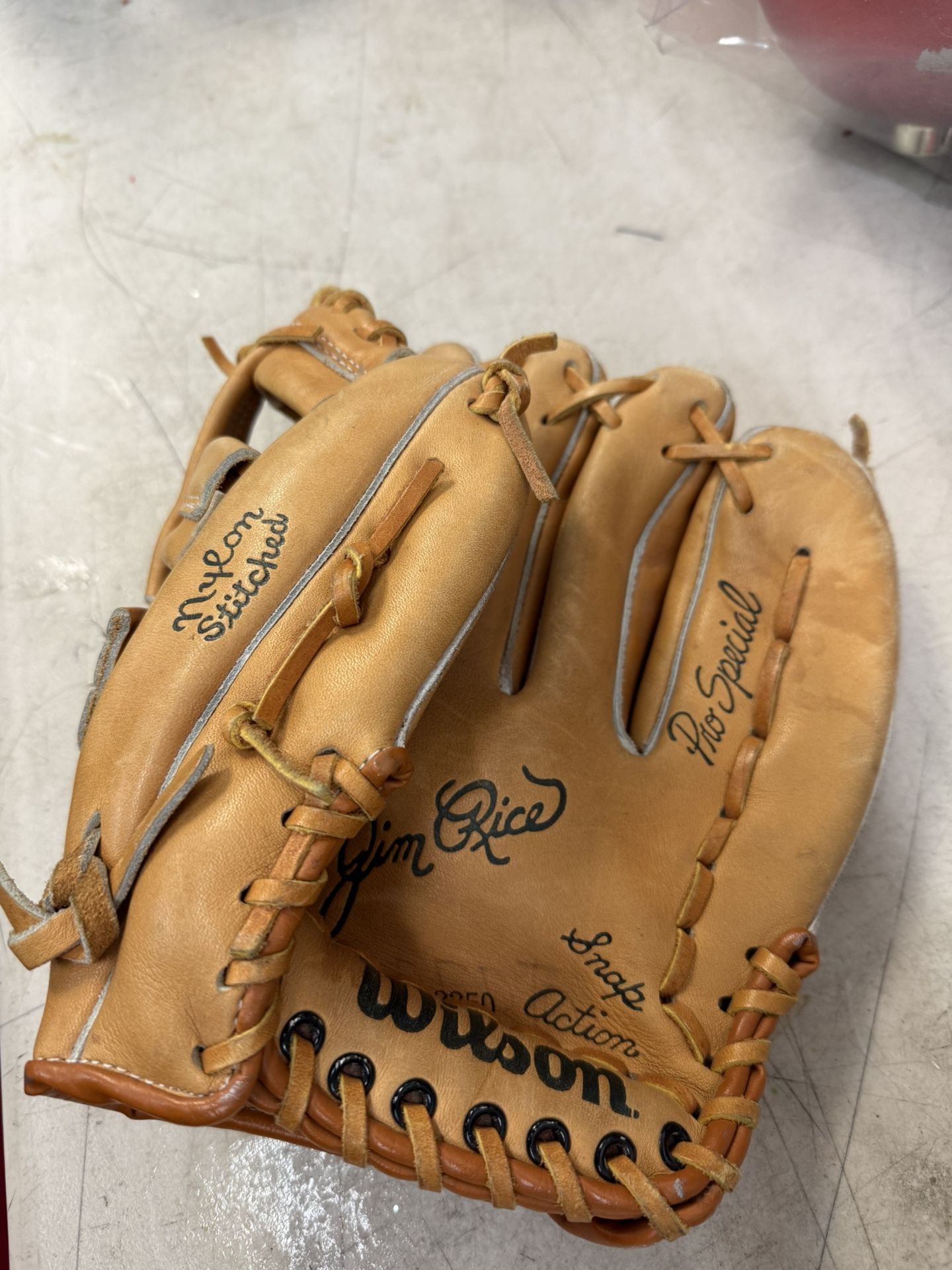 Wilson Baseball Glove
