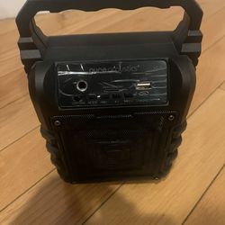 portable speaker 