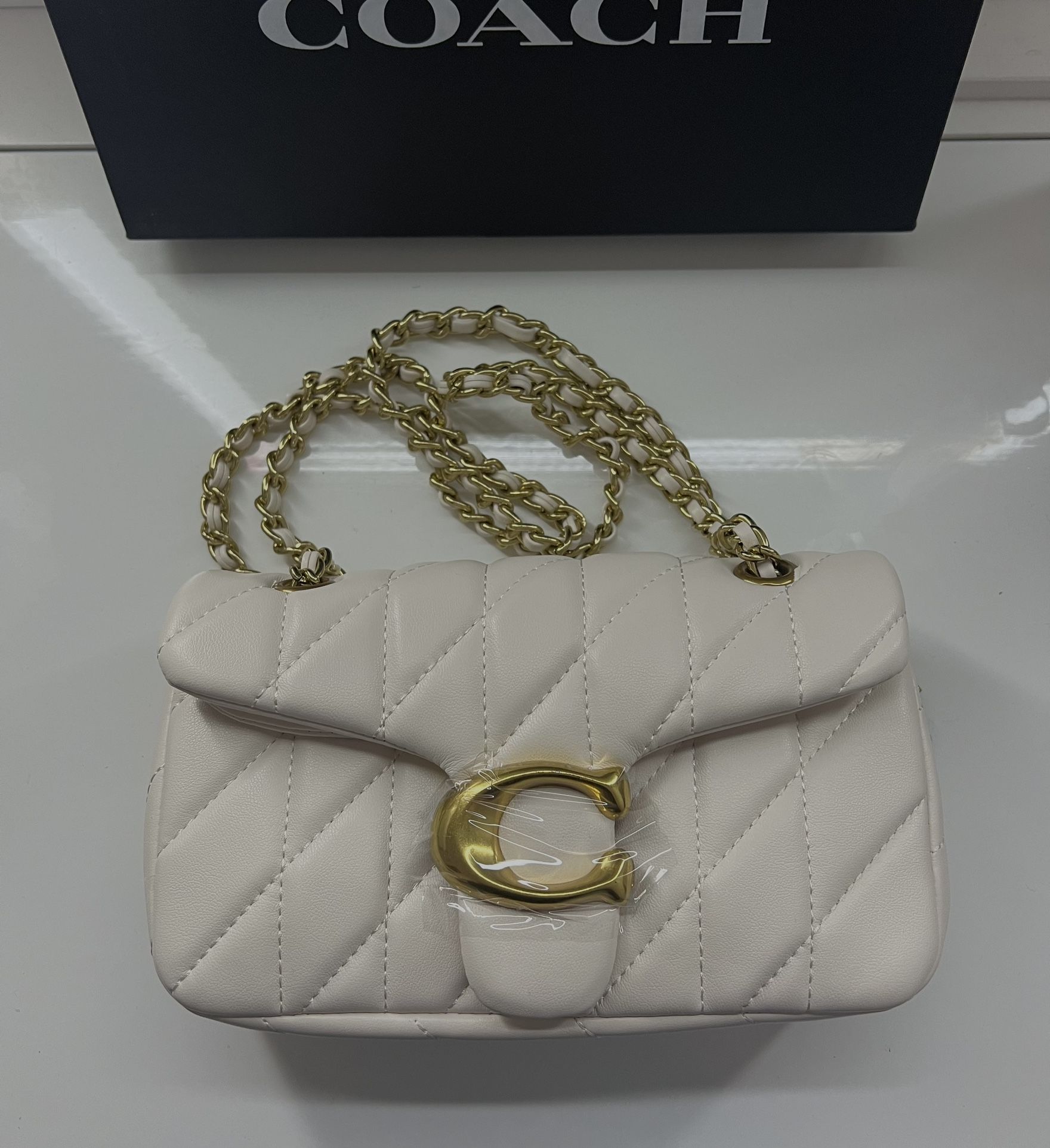 Coach Tabby 20 Bag