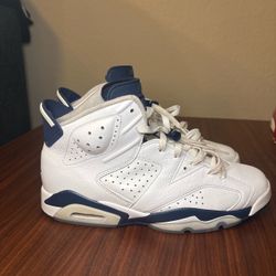 Midnight navy retro 6s