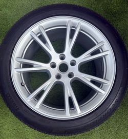 Tesla model Y rim 19