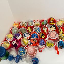 Pokemon 1999 Burger King Kids Club Toys Pokeballs lot 32 Plus Empty Pokeballs