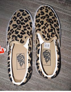 New vans animal print sneakers shoes leapord size womens 5.0 only 40.00