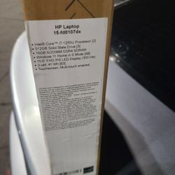 BRAND NEW HP LAPTOP