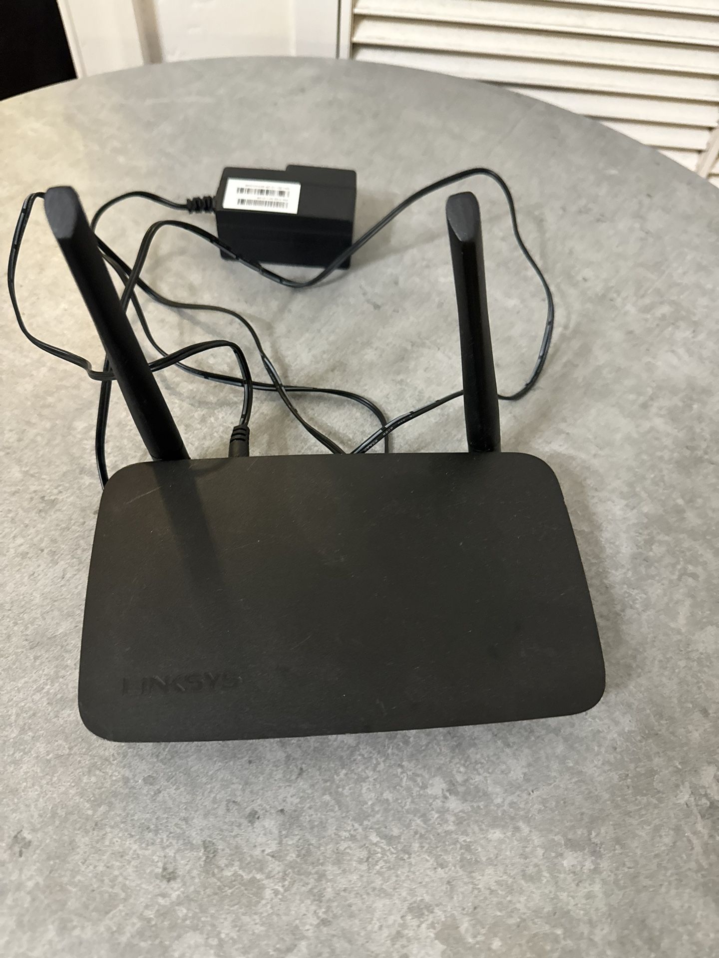 Router Linksys E2500