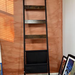 HOOBRO Blanket Ladder, 5 Tier Towel Rack, Wall-Leaning Blanket Rack