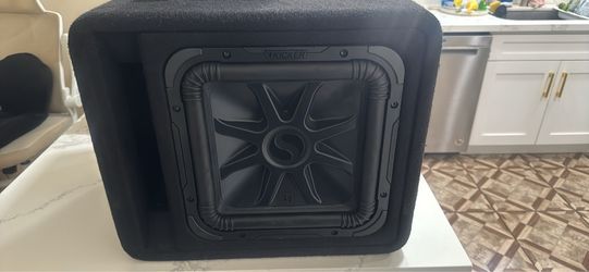 Kicker Sub woofer and Amp