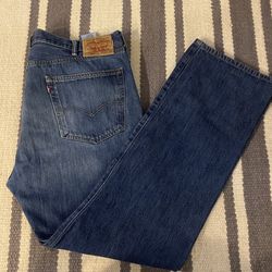 Men’s Levis 501 Button Fly Jeans 40W / 32L 