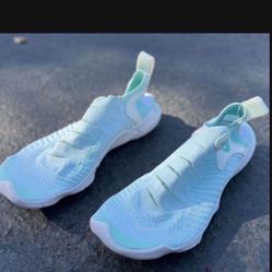 New Woman’s Nike Running Shoes