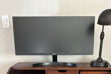 LG wide monitor 29”