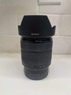 Sony full frame 24-70mm F3.5-5.6 kit lens