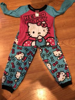 Size 4t hello kitty pajama