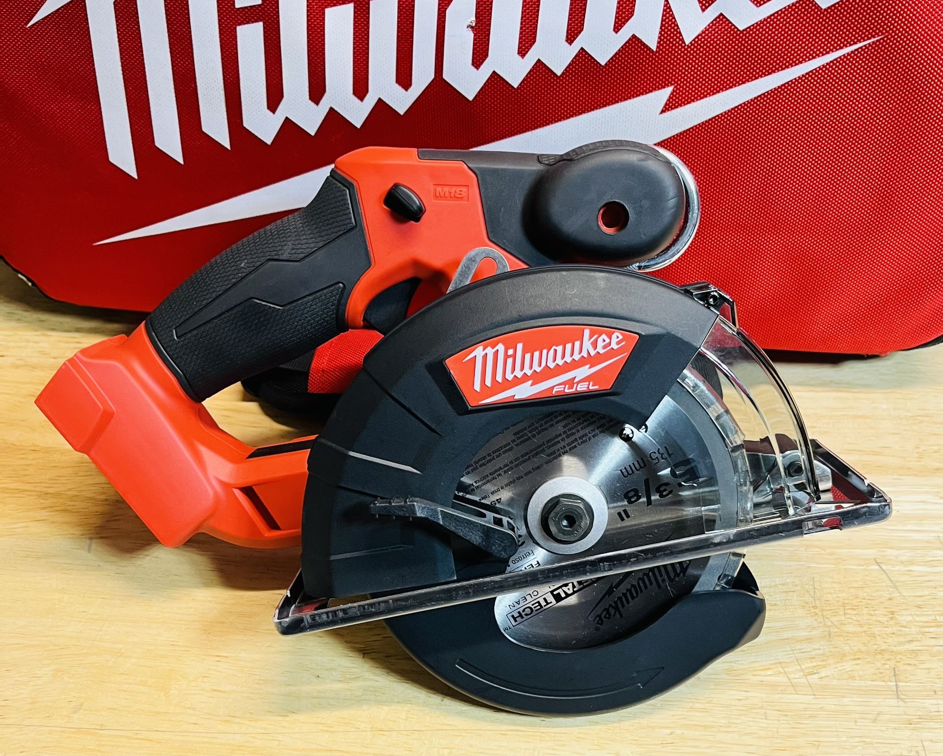 New M18 Milwaukee Fuel Metal Circular Saw 
