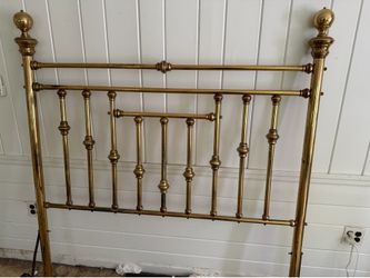 Bed backboard