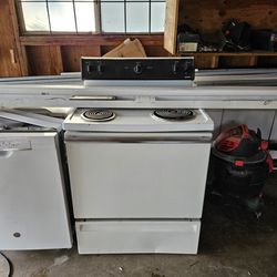 FREE Hotpoint Range Oven.  Also Have A GE Dishwasher Not Working