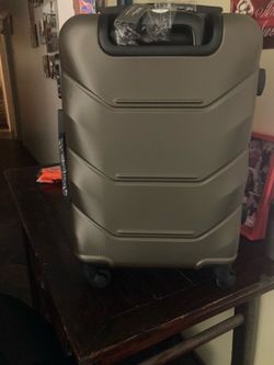 Bella Russo luggage