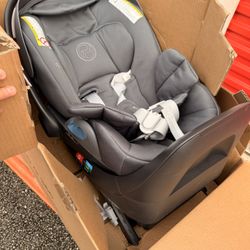 Cybex Cloud G Lux with SensorSafe Infant Car Seat