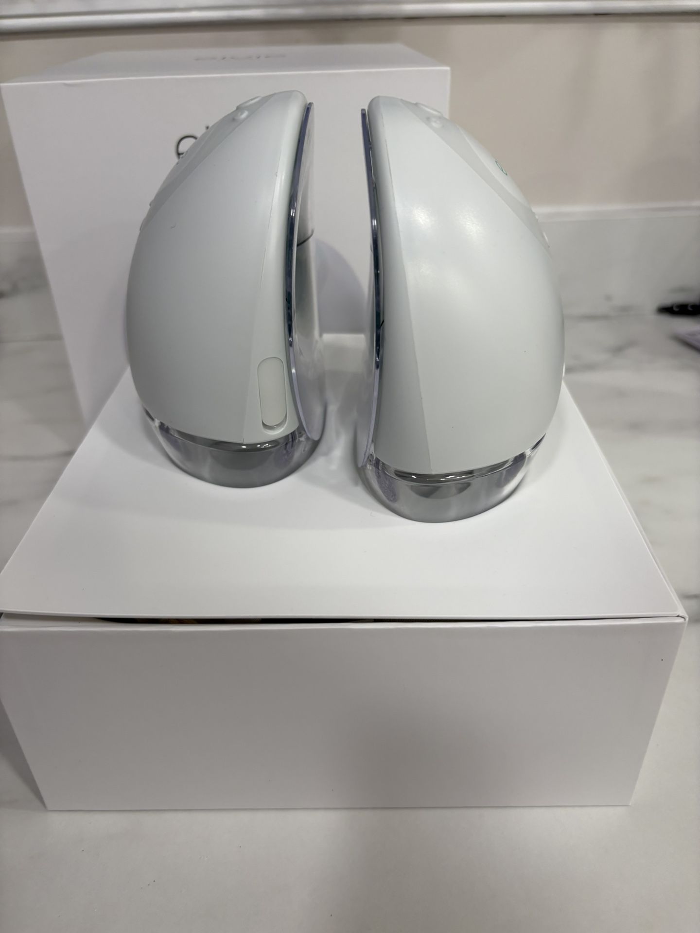 Elvie Breast Pump