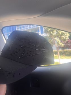 Total black mago hat