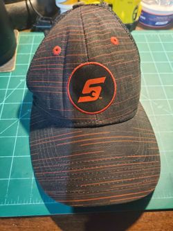 snap on hat