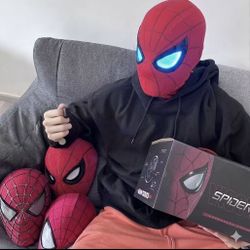 Spider-Man Light-Up Mask Costume Cosplay
