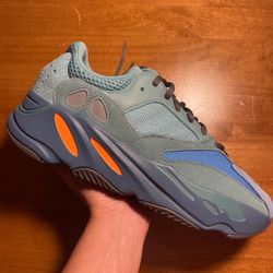 Yeezy 700 Faded Azure 👀
