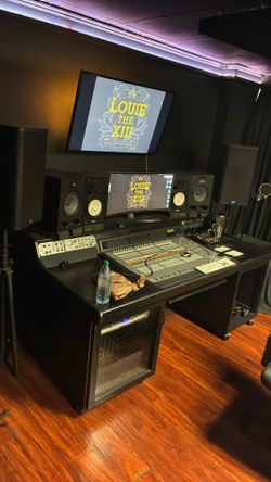 Studio equipment bundle deal Tomorrow Deal I’ll Take 5k
