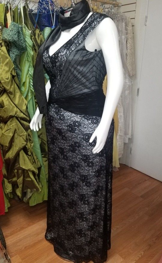 SALE Formal Dresses 50 Discount for Sale in Yorba Linda, CA OfferUp