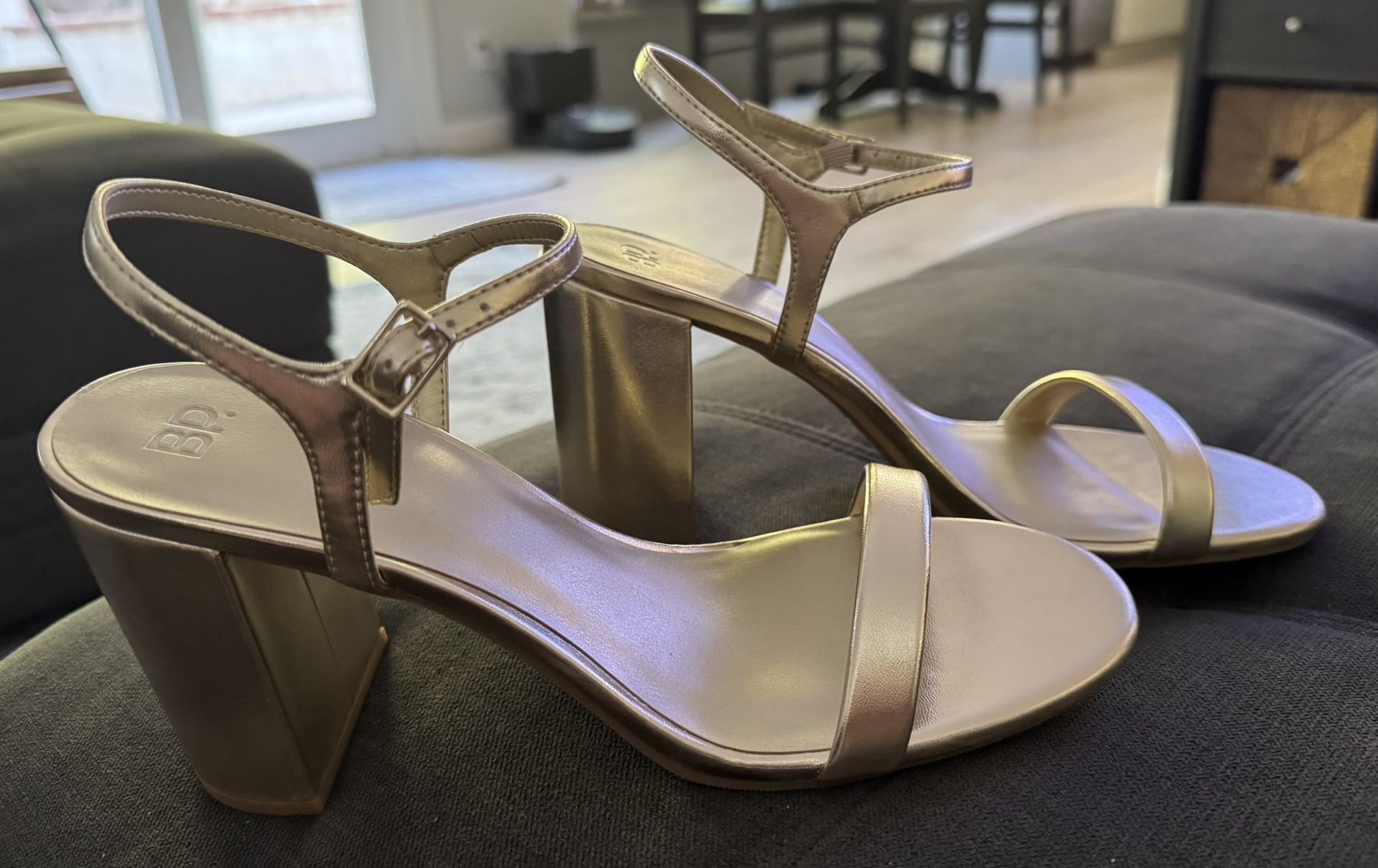 NEW!! BP WOMENS Lexy Sandal In Gold Metallic - SZ 9.5 Womens - $25