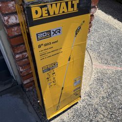⚫️🟡Dewalt 20V Max Pole Chainsaw - Excellent!🇺🇸