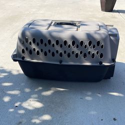 Small pet  kennel