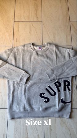 Supreme crew neck