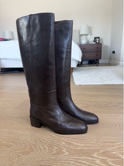 Brand new!! Jeffrey Campbell lada boots