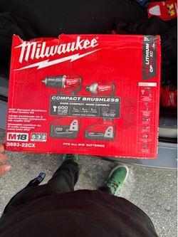 Milwaukee M18 Compact Brushless 2-Tool Combo Kit 3693-22CX