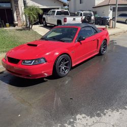 2002 Mustang Gt Convertible 2 Door 
