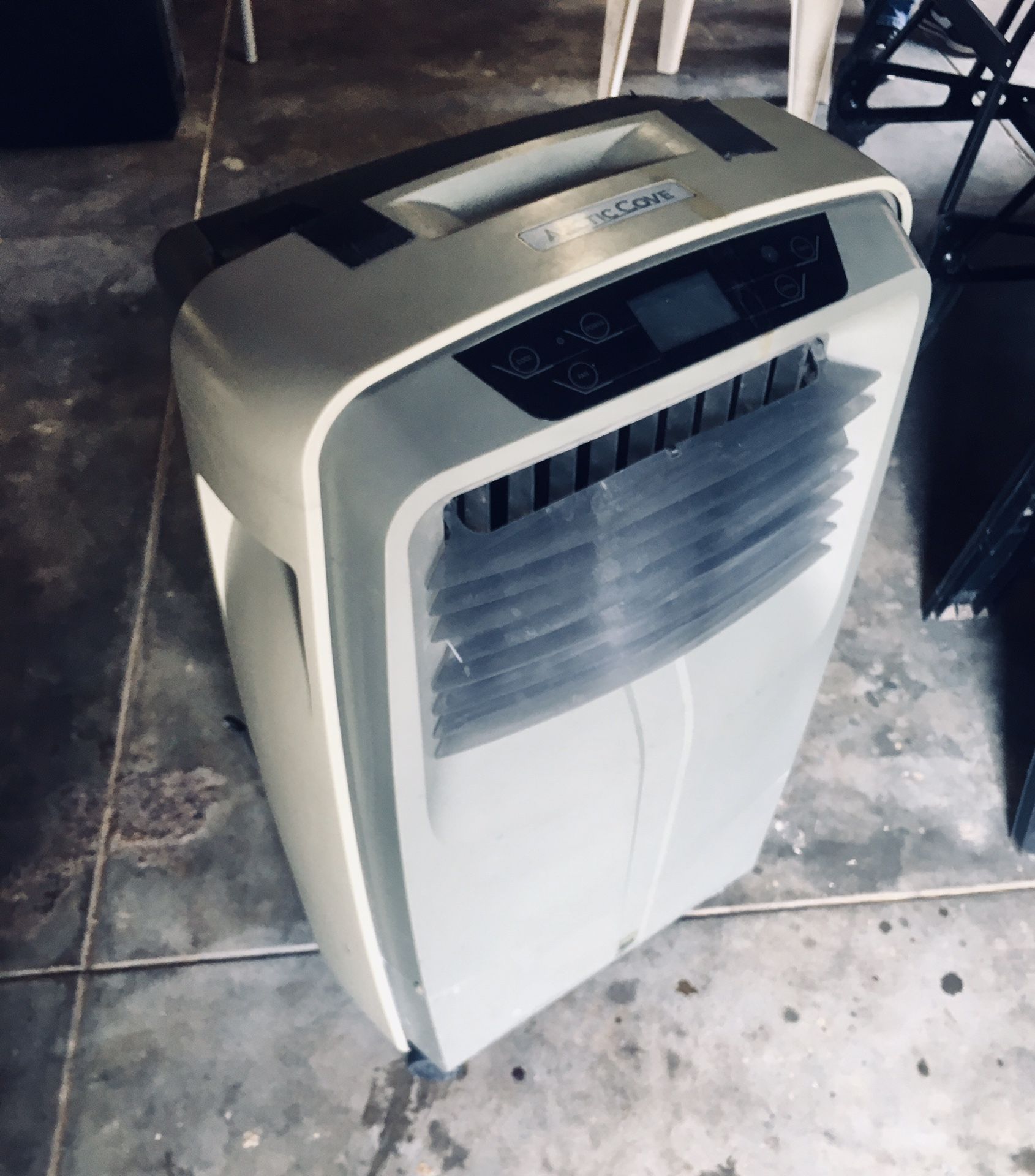 Arctic Cove Evaporative Air Cooler