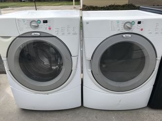 Whirlpool duet washer and electric dryer