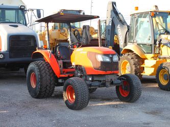 2006 KUBOTA M7040F AGRICULTURAL TRACTOR
