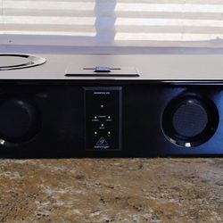 iPod Boom Box by Behringer BOOMPOW 200