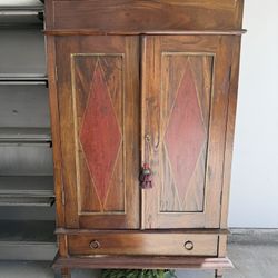1960s Armoire - Great condition!!