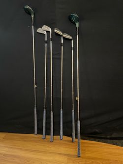 Vintage ProMaster Powerplus golf clubs (6) good cond. as is pick up deliver.