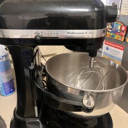 Kitchen aide Mixer