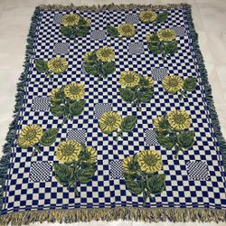 Vintage-Style Checkerboard Floral Woven Throw Blanket