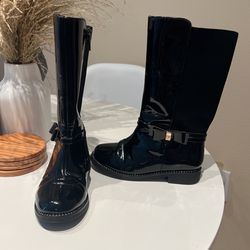 Kids Size 10 Black Boots 