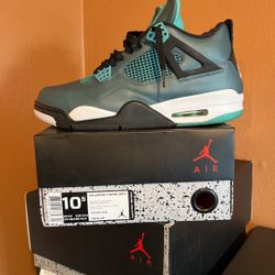 AIR JORDAN 4 RETRO 30TH