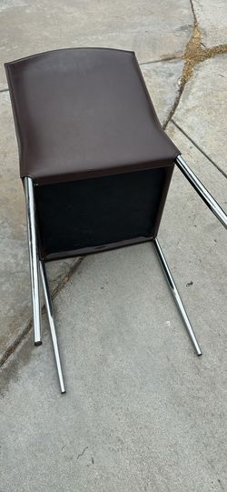 3 leather Chairs
