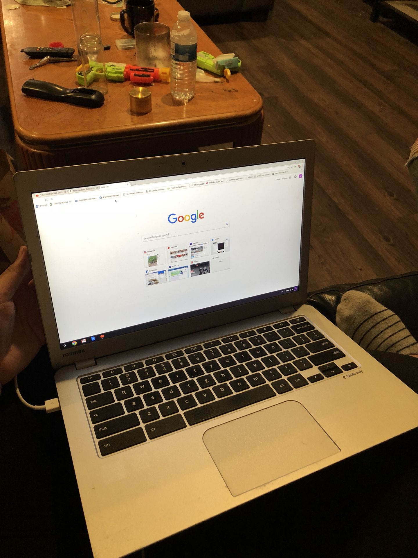 Toshiba Chromebook w/Charger