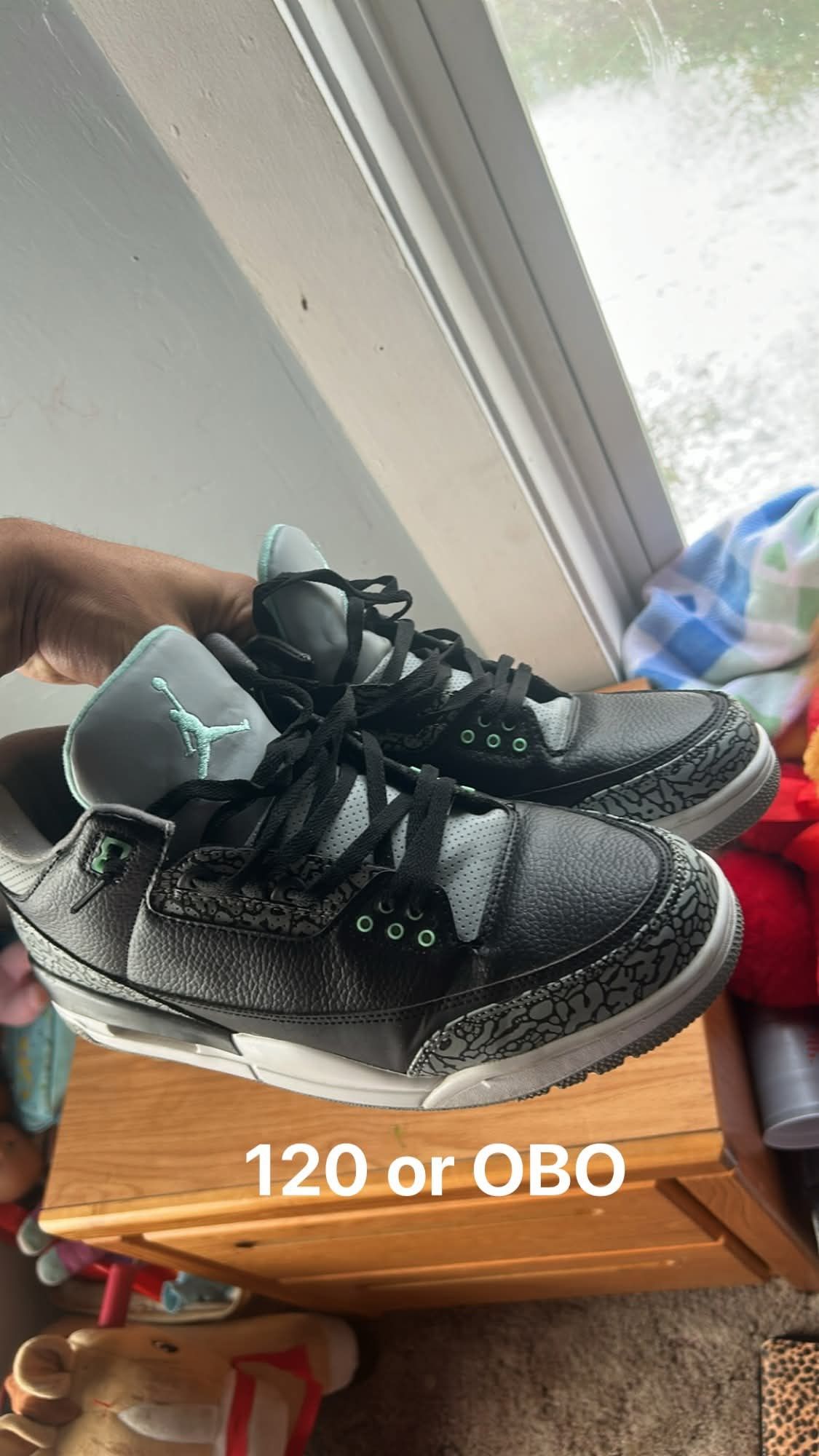 Jordan Retro 3 Green Glow