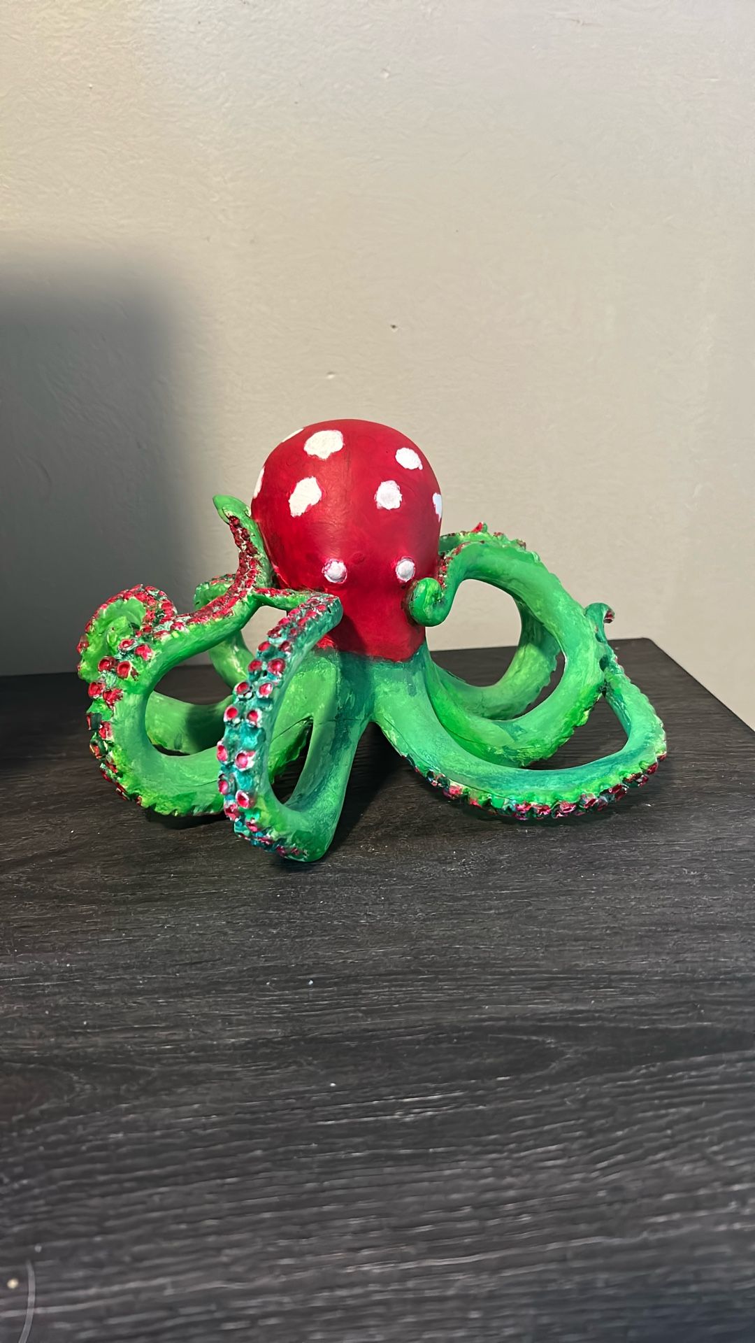 Octoshroom Statue